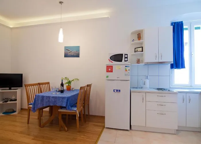 Val Apartments Apartment